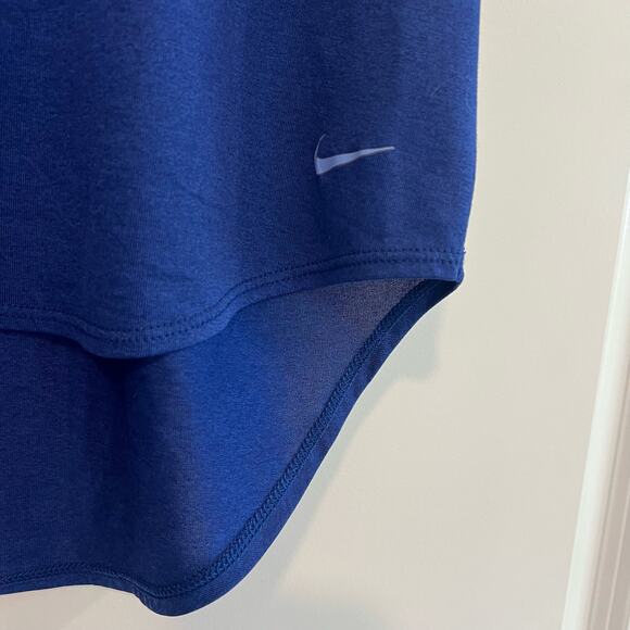 Nike Dri Fit Women's Activewear Tank‎ Top Royal Blue Size XS - Picture 2 of 8